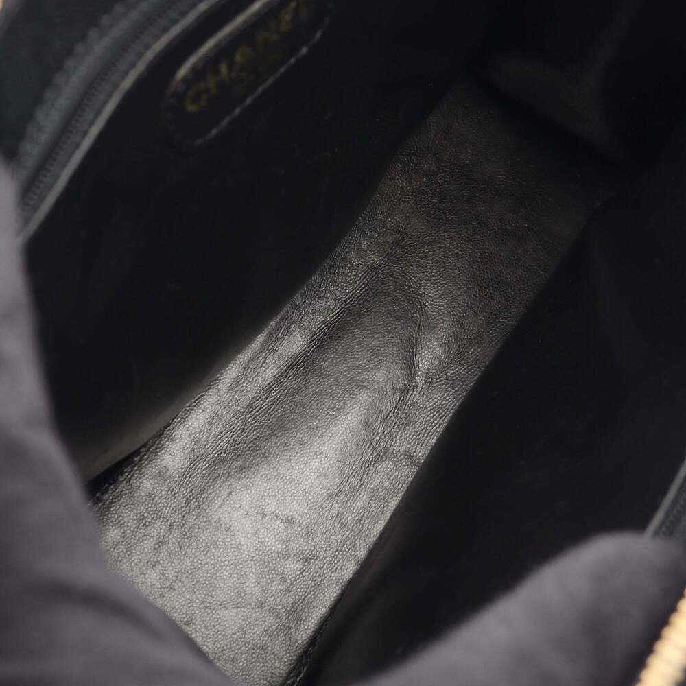 CHANEL Black Caviar Leather Tote Bag - Picture 6 of 13